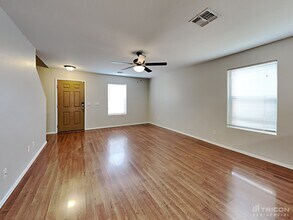 2364 E Meadow Lark Way in San Tan Valley, AZ - Building Photo - Building Photo