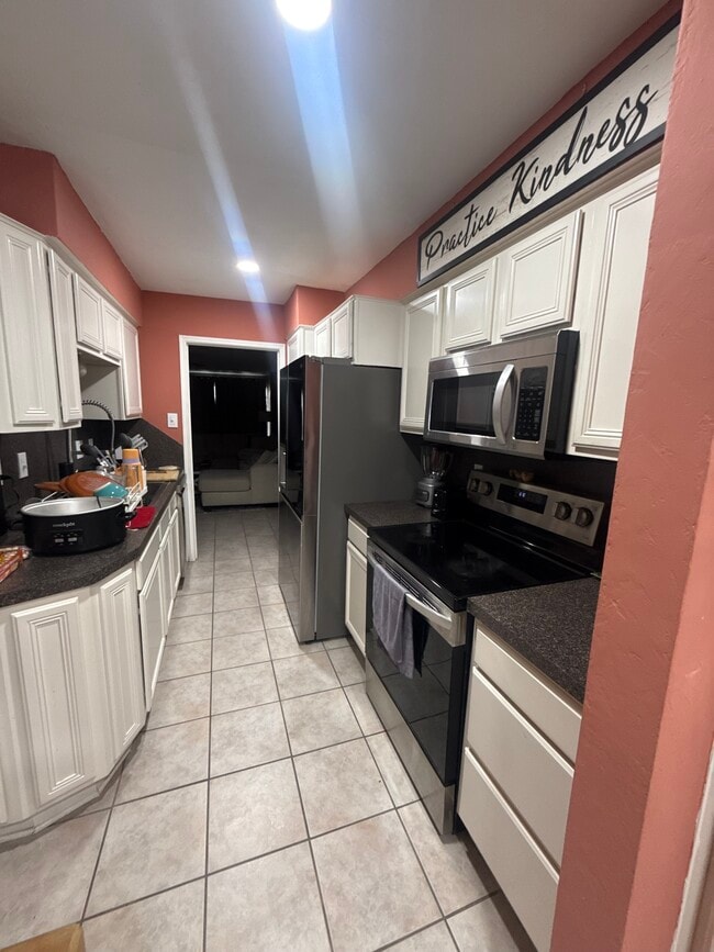 property at 5800 Lumberdale Rd