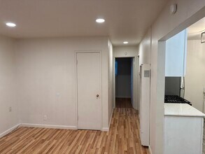 5809 Alameda Ave in Richmond, CA - Building Photo - Building Photo