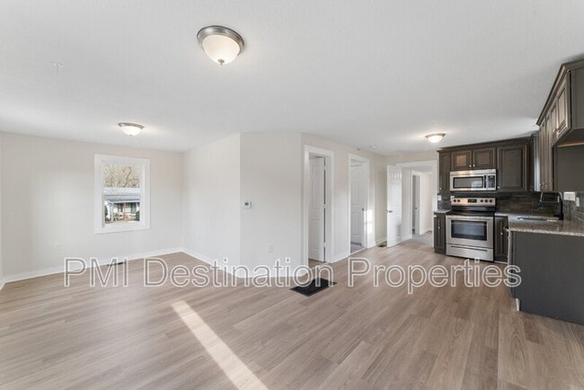 247 Shadyside Ave in Bonner Springs, KS - Building Photo - Building Photo