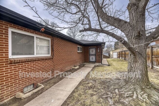 3519 S Downing St in Englewood, CO - Building Photo - Building Photo