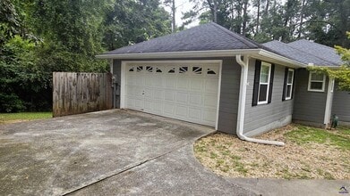 315 Westfield Dr in Warner Robins, GA - Building Photo - Building Photo