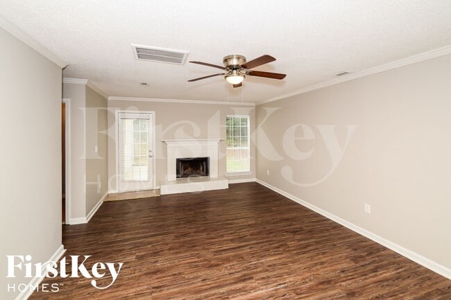 122 Carriage Dr in Alabaster, AL - Building Photo - Building Photo