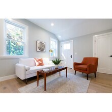 48 Saint John St, Unit 2 in Boston, MA - Building Photo - Building Photo