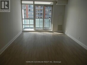 55 S Town Centre Blvd in Markham, ON - Building Photo - Building Photo