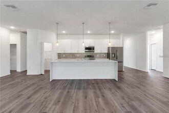 4272 Winfall Ave in North Port, FL - Building Photo - Building Photo