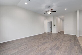 21604 Pope Dr in Leander, TX - Building Photo - Building Photo