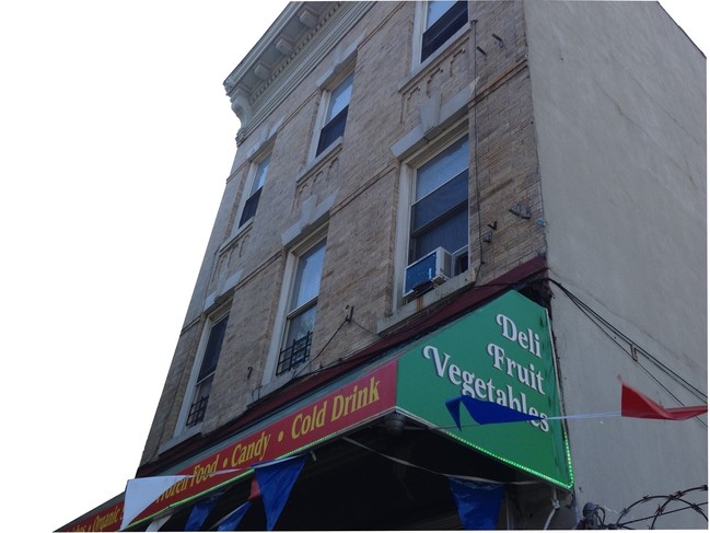 384 Liberty Ave in Brooklyn, NY - Building Photo - Building Photo
