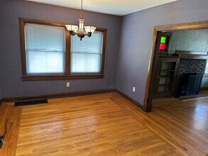 331 Pearl St in Jeffersonville, IN - Building Photo - Building Photo