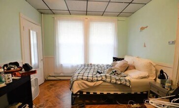 17 Putnam Ave, Unit A in Cambridge, MA - Building Photo - Building Photo