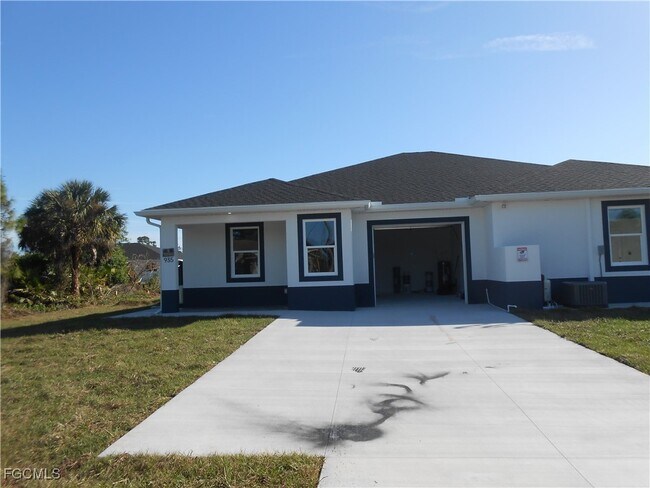 property at 935 Graystone Ave