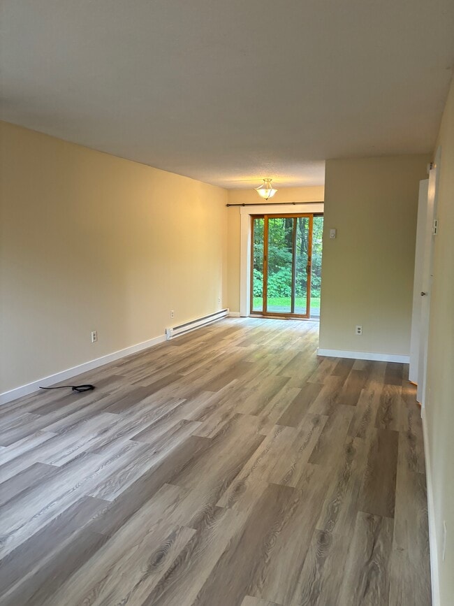 309 Holy Cross Rd, Unit 309A in Colchester, VT - Building Photo - Building Photo
