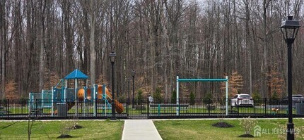 211 Henderson Rd, Unit 1302 in Monmouth Junction, NJ - Building Photo - Building Photo