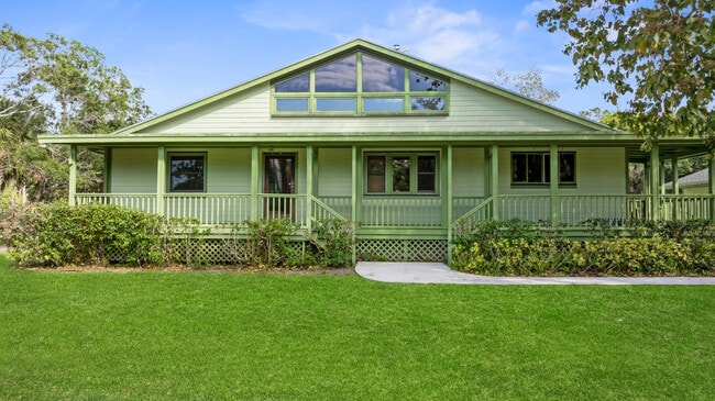 17534 103rd Terrace N in Jupiter, FL - Building Photo - Building Photo