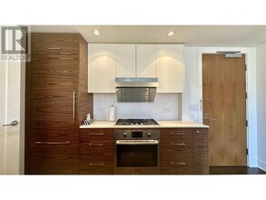 2128-2128 W 40th Ave in Vancouver, BC - Building Photo - Building Photo
