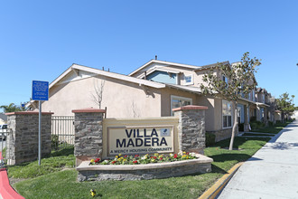 Villa Madera in Oxnard, CA - Building Photo - Building Photo