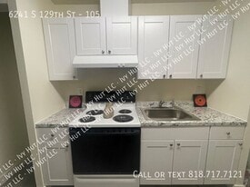 6241 S 129th St in Seattle, WA - Building Photo