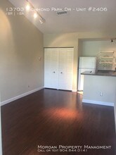 13703 Richmond Park Dr N-Unit -Unit #2406 in Jacksonville, FL - Building Photo - Building Photo