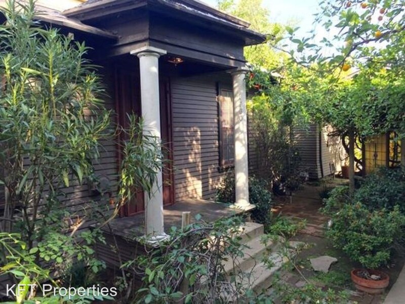 1758 Garfield Pl in Los Angeles, CA - Building Photo