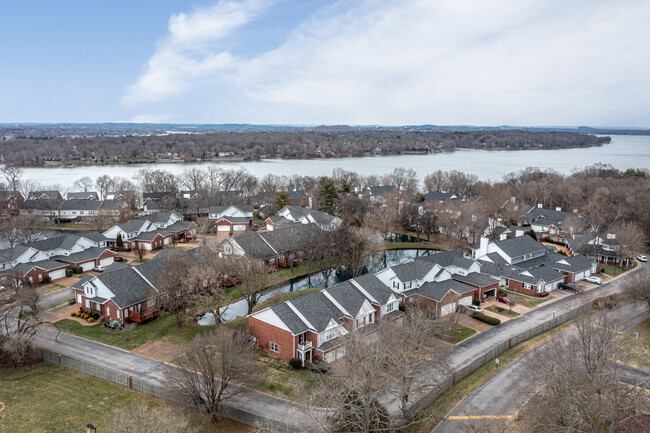 Beacon Hill Village in Old Hickory, TN - Building Photo - Building Photo