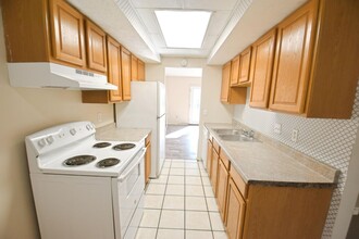 5014 Lindenwood Dr S in South Bend, IN - Building Photo - Building Photo