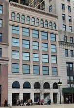 Richelieu Flats in Chicago, IL - Building Photo - Building Photo