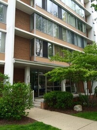 1409 N Prospect Ave, Unit 204