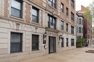 2244 N. Cleveland in Chicago, IL - Building Photo - Building Photo