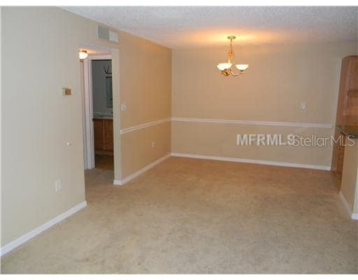 214 Lake Parsons Green in Brandon, FL - Foto de edificio - Building Photo