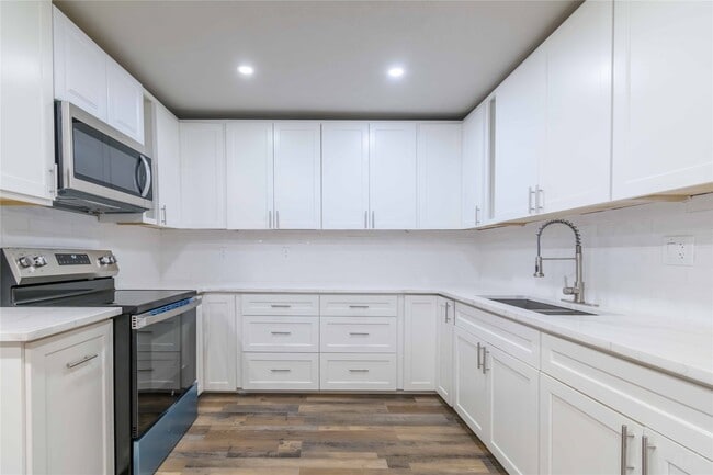 property at 12044 Beechnut St