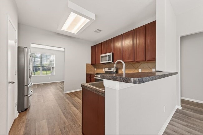 2810 Meadowbrook Lane in Rosenberg, TX - Building Photo - Building Photo