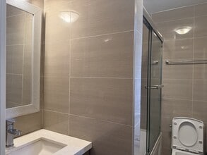 22540 Gilley Rd in Vancouver, BC - Building Photo - Building Photo
