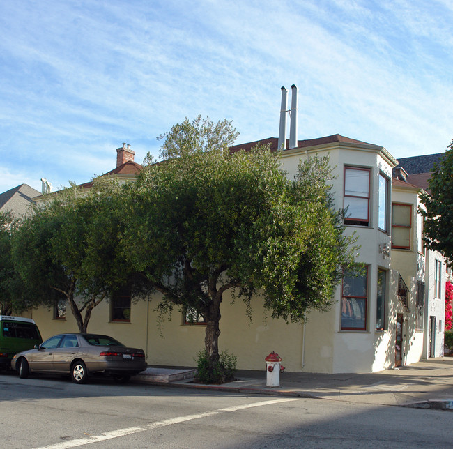 1692-1698 Page St in San Francisco, CA - Foto de edificio - Building Photo