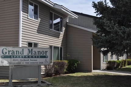 Grand Manor in Grand Junction, CO - Building Photo