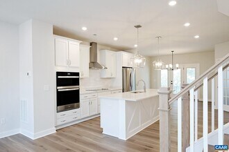 952 Belvedere Way in Charlottesville, VA - Building Photo - Building Photo