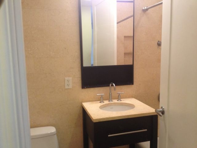 44-41 Purves St-Unit -7E in Queens, NY - Building Photo - Building Photo