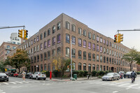 Ansonia Court in Brooklyn, NY - Foto de edificio - Primary Photo