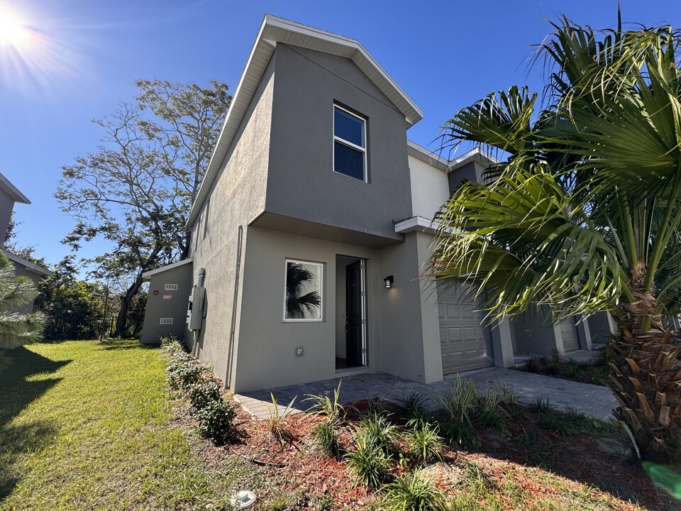 1217 Southstation Pl in Pine Castle, FL - Building Photo