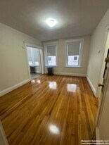 165 Park Dr, Unit 22 in Boston, MA - Building Photo