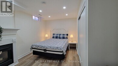 25 Granite St in Vaughan, ON - Building Photo - Building Photo