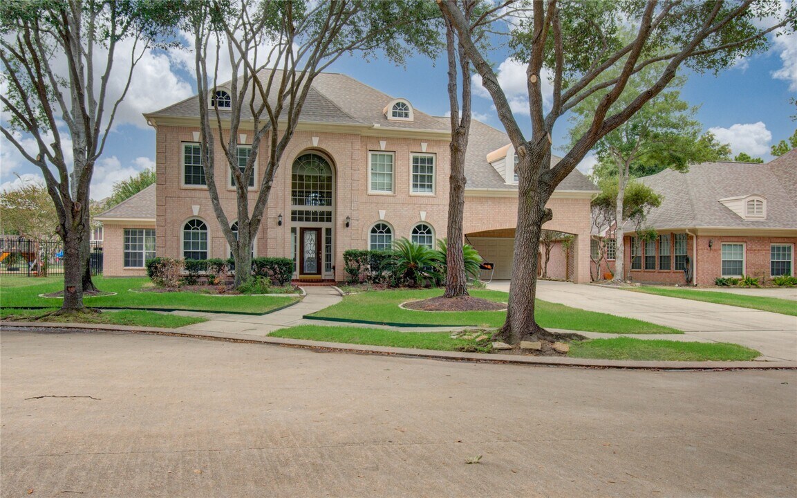 12006 Waterdance Ln in Houston, TX - Building Photo