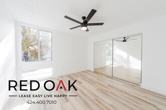 9809 Regent St in Los Angeles, CA - Building Photo - Building Photo