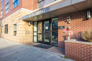 The Caprice & The MonteCarlo in Jersey City, NJ - Foto de edificio - Building Photo