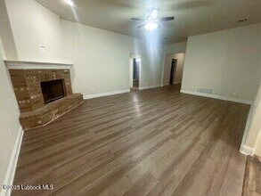 7114 36th St in Lubbock, TX - Building Photo - Building Photo