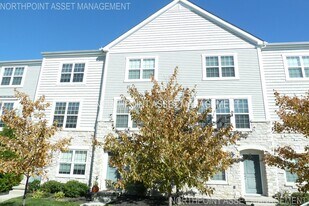 5422 Holly River Ave in Dublin, OH - Building Photo