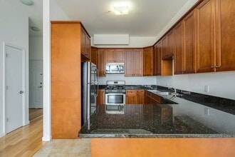 122 E 55th St in New York, NY - Foto de edificio - Building Photo