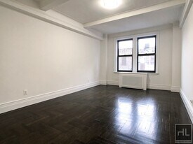 WEST 68 STREET, Unit 8H in New York, NY - Building Photo