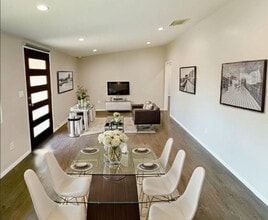 11714 Sproule Ave in Pacoima, CA - Building Photo - Building Photo