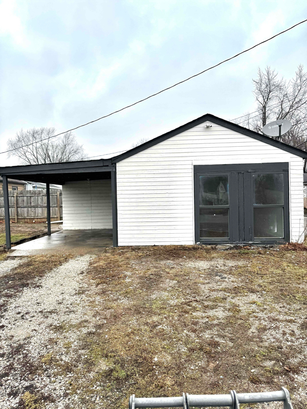 property at 1101 N Somerset Ave