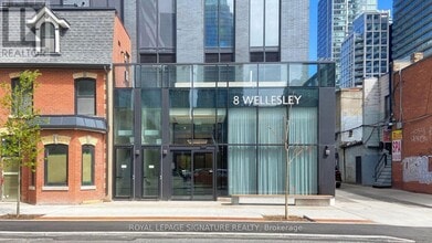 252-3252 Church St in Toronto, ON - Building Photo - Building Photo